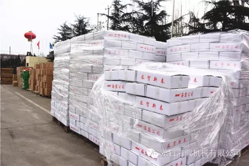 金鸡献礼，海盟员工发年货啦！